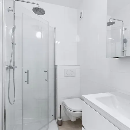Studio Located On The 3Nd Floor *